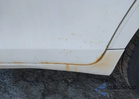 2011 Toyota Sienna Le V6 из США, поврежденный, VIN 5TDKK3DC5BS066830